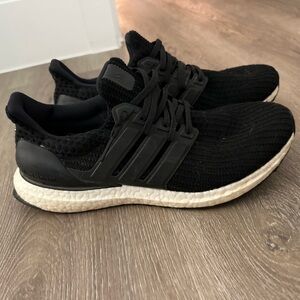 Black Adidas Ultraboost